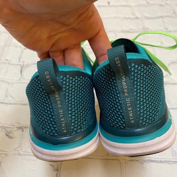 APL Running Shoes - Picture 5 of 8